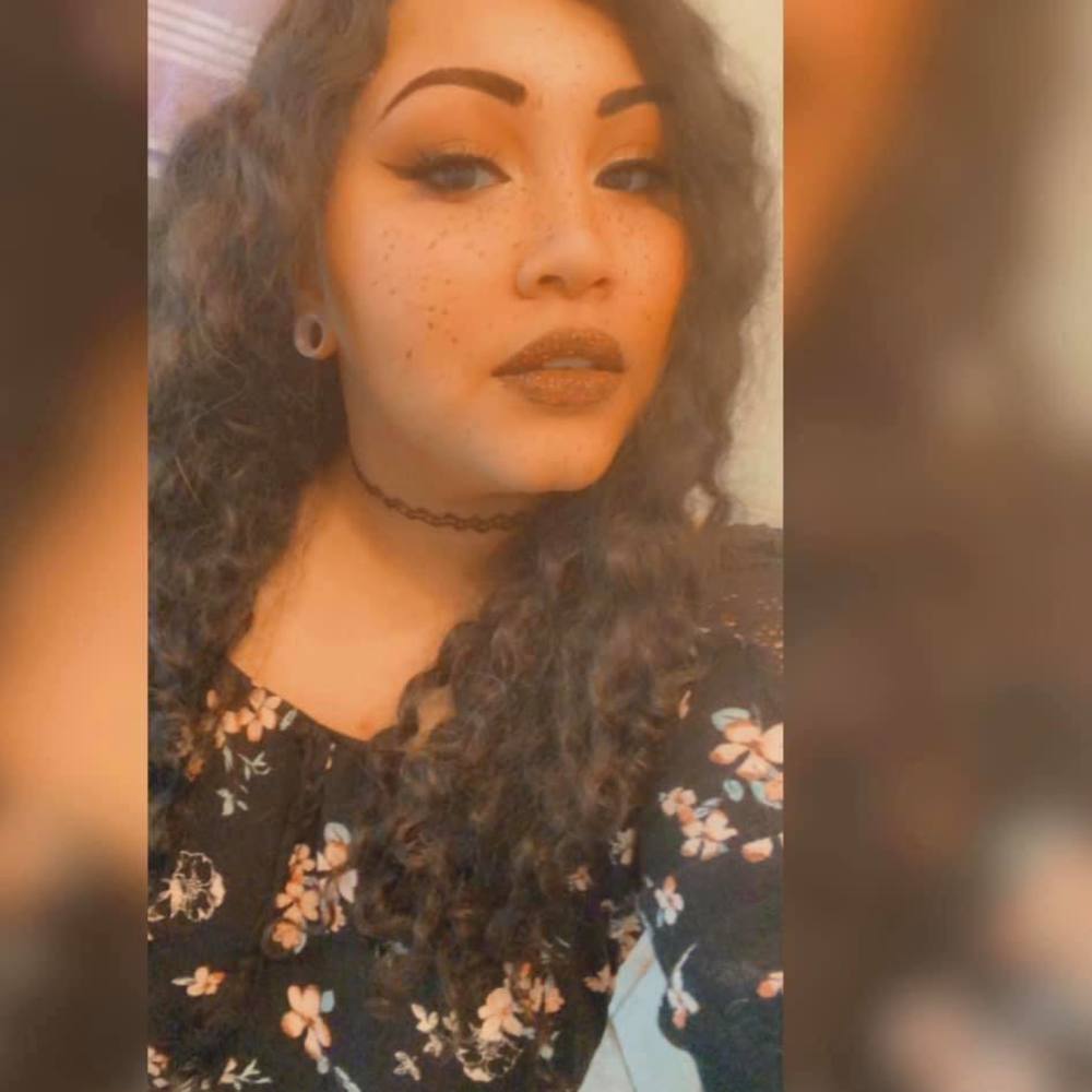 Meet your Posher, Marina